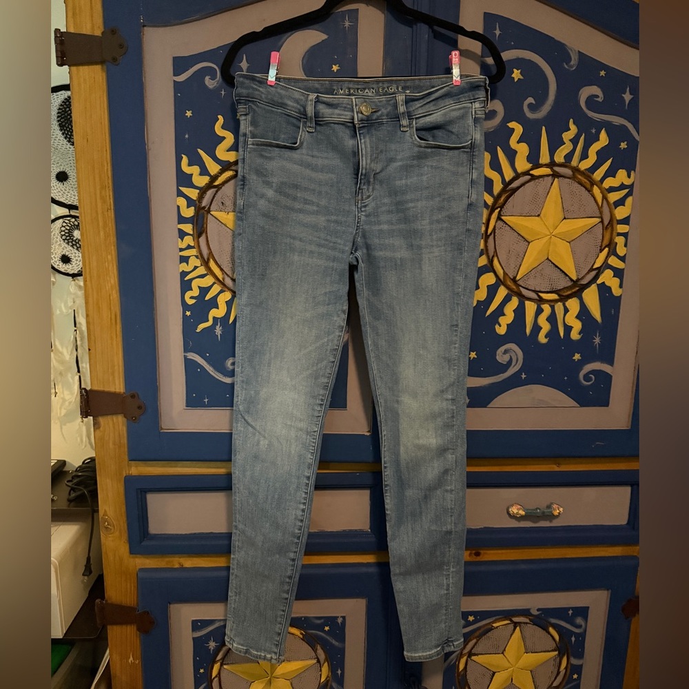 American Eagle Outfitters Light Blue Skinny Jeans